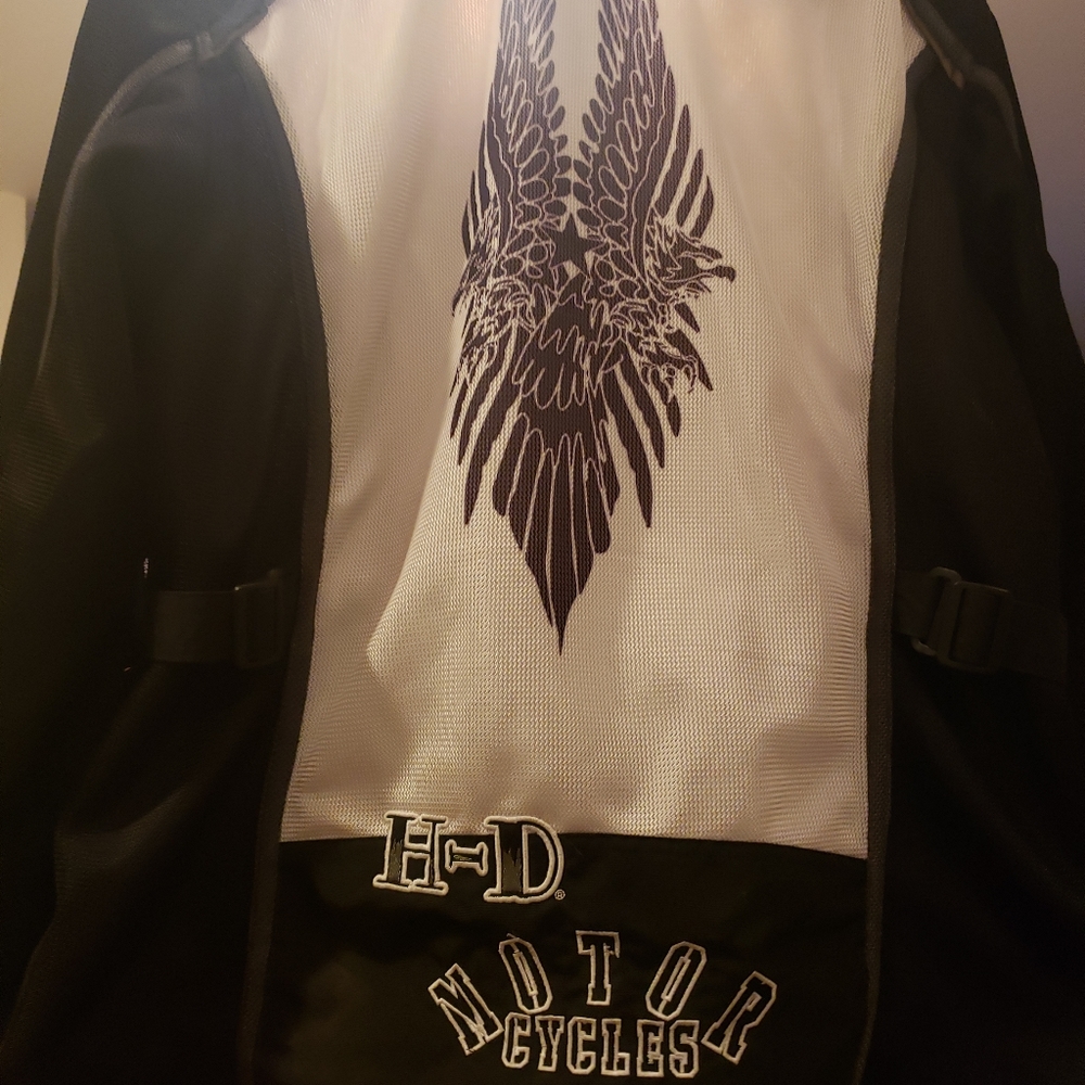 Jacket - Picture 3 of 4